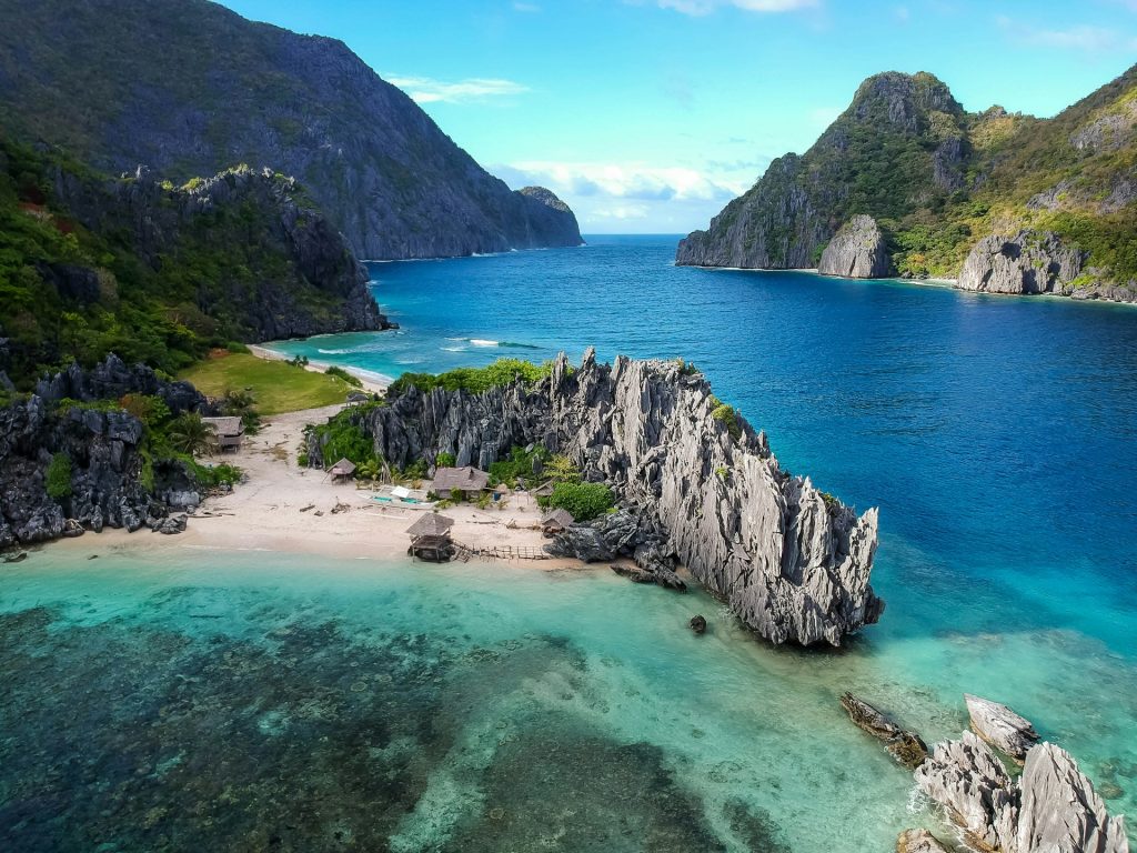 An ocean view in the Philippines.
