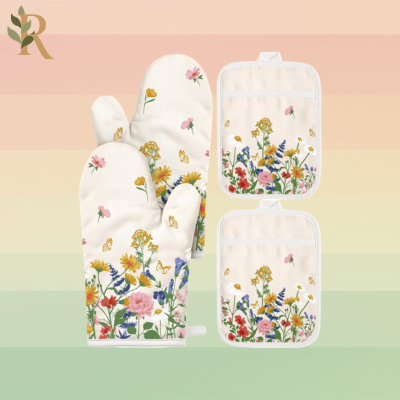 Cotton Oven Mitts and Pot Holders