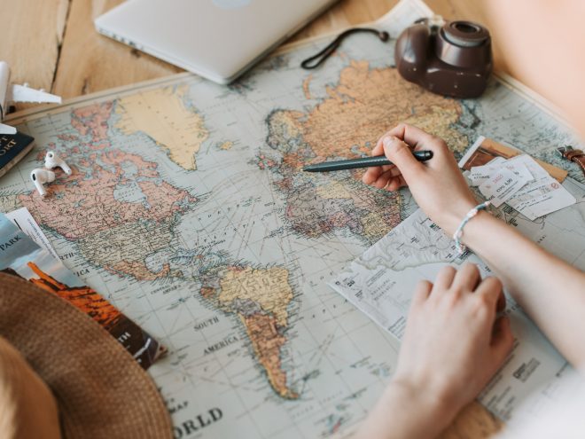 Use a map to pinpoint the best travel Instagram sites
